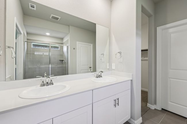 2205 Dunbar Dr, House other with 3 bedrooms, 3 bathrooms and null parking in Sherman TX | Image 31