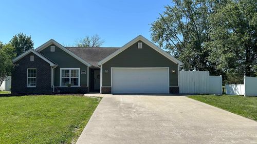 311 Liberty St, Bicknell, IN, 47512-2805 | Card Image