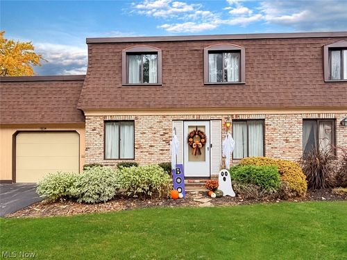 1804-1651 Mentor Ave, Painesville, OH, 44077-1741 | Card Image