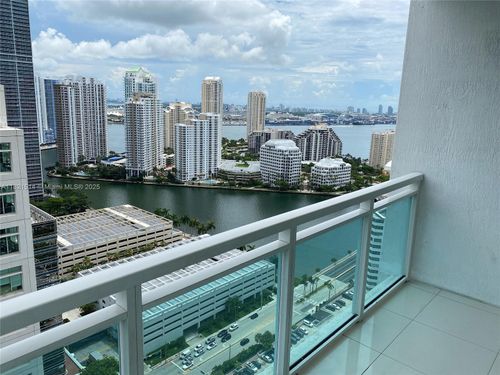 apt-3302-950 Brickell Bay Dr, Miami, FL, 33131-3956 | Card Image