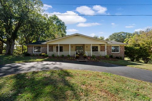 630 Oak Grove Way, Bowling Green, KY, 42104-4030 | Card Image