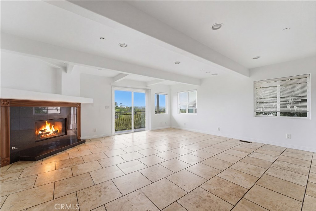 Residential in Woodland Hills 4