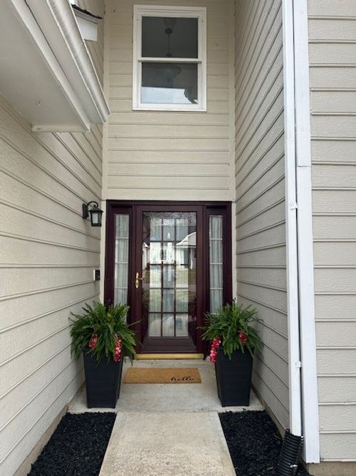 126 Southern Trce, Hendersonville, TN, 37075-3078 | Card Image