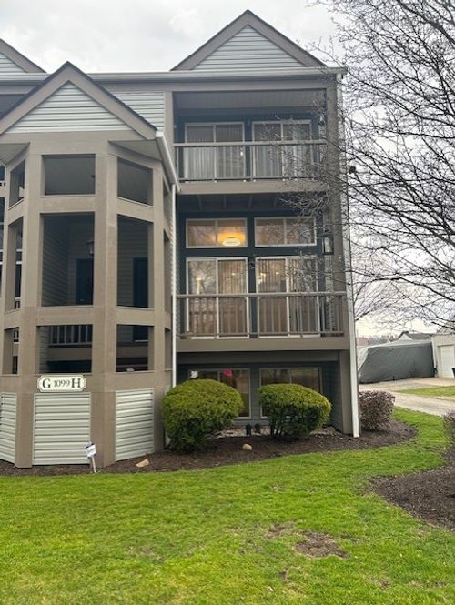 h-1099 Riverside Dr, Beaver, PA, 15009-3056 | Card Image