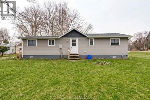 51 Klies Beach Rd, Harrow, ON, N0R | Card Image