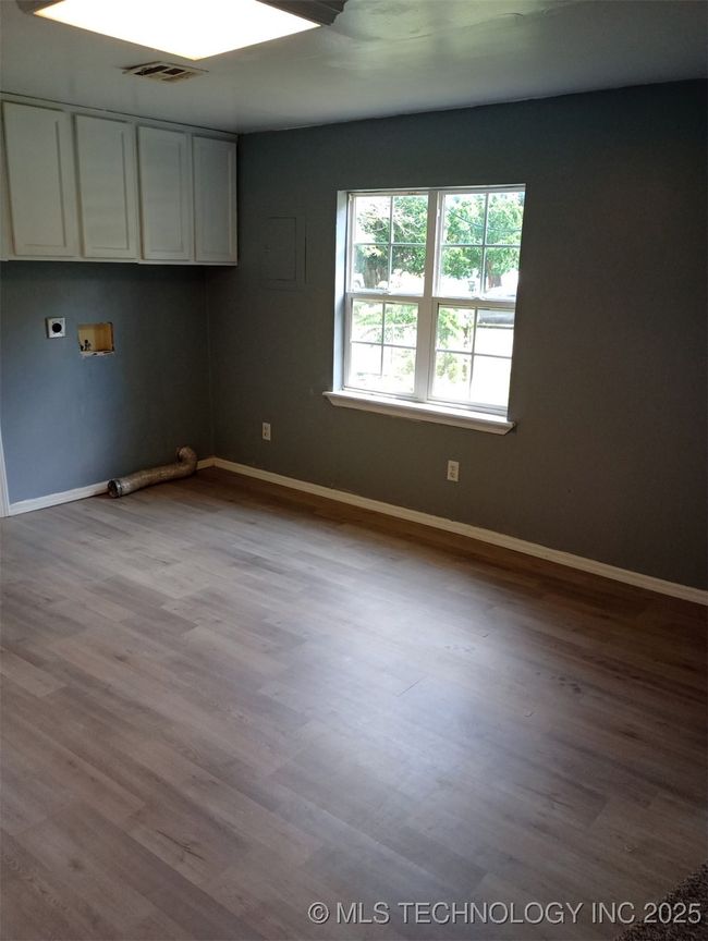 402 Minor St, House other with 3 bedrooms, 1 bathrooms and null parking in Tahlequah OK | Image 10
