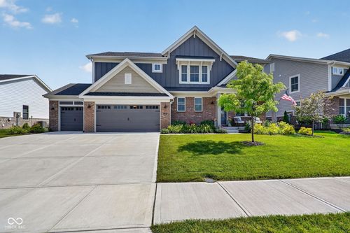 115 Oakhurst Way, Westfield, IN, 46074-4371 | Card Image