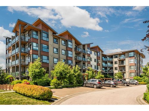 313-7809 209 St, Langley, BC, V2Y3N6 | Card Image