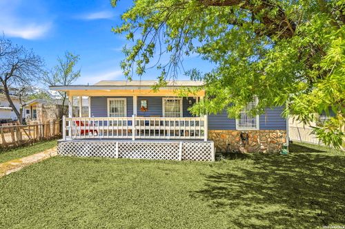 521 N San Joaquin Ave, San Antonio, TX, 78228-6137 | Card Image