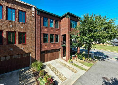 443 N Markley St, Greenville, SC, 29601-2447 | Card Image
