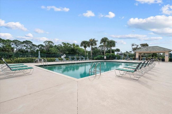 7747 Se Spicewood Cir, Home with 2 bedrooms, 2 bathrooms and null parking in Hobe Sound FL | Image 31