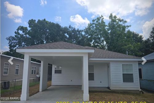 736 Main St, Cankton, LA, 70584-5926 | Card Image