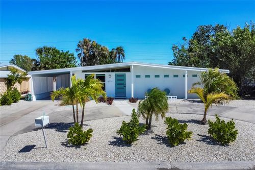 6731 Northampton Pl, Bradenton, FL, 34207-5648 | Card Image