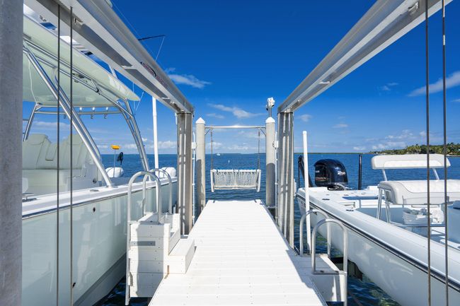 Two Lifts with Storm Protection | Image 41