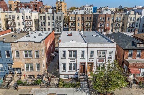 30 36th St, Astoria, NY, 11103-4704 | Card Image
