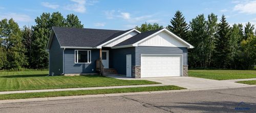 538 Denali Dr, Box Elder, SD, 57719-8504 | Card Image