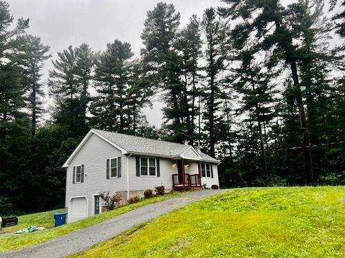 148 Frost Rd, Tyngsboro, MA, 01879-1142 | Card Image
