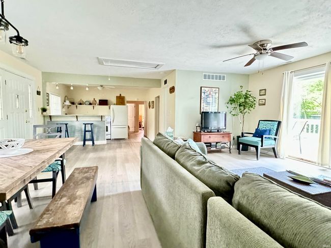 0731 S June Dr, House other with 3 bedrooms, 2 bathrooms and null parking in Cromwell IN | Image 7