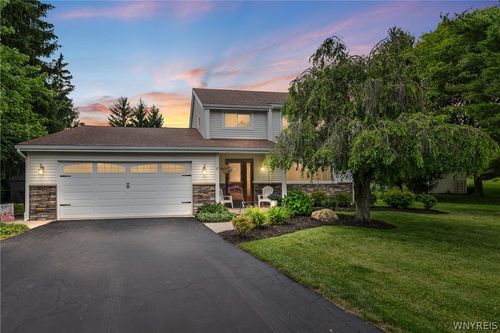 17 Birchwood Cmn, Lancaster, NY, 14086-1015 | Card Image