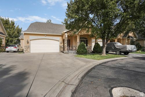 1321 E Farm Dr, Murray, UT, 84117 | Card Image