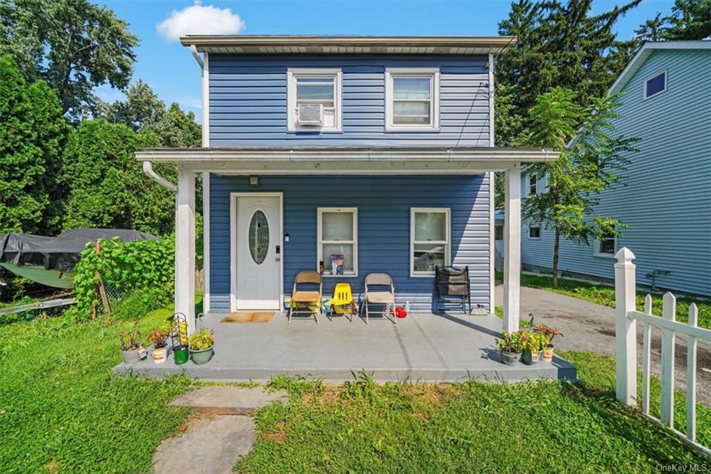 Grand St, Marlboro, NY 12542