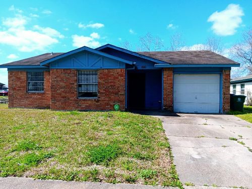 11830 Mosscrest Dr, Houston, TX, 77048-2545 | Card Image