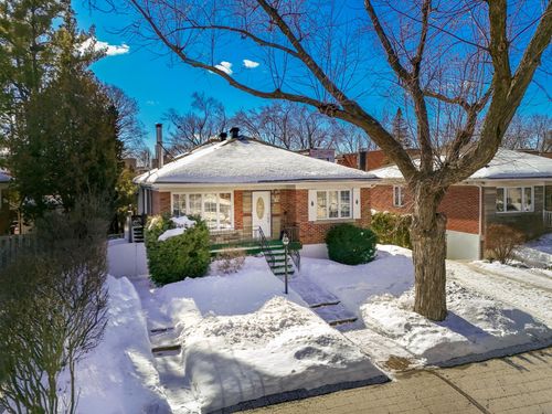 10390 Rue Hogue, Montréal, QC, H3L3H9 | Card Image