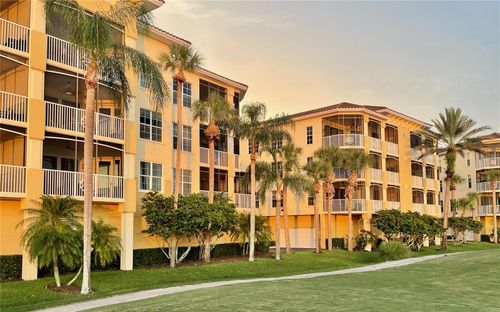 unit-402-6450 Watercrest Way, LAKEWOOD RANCH, FL, 34202-5236 | Card Image
