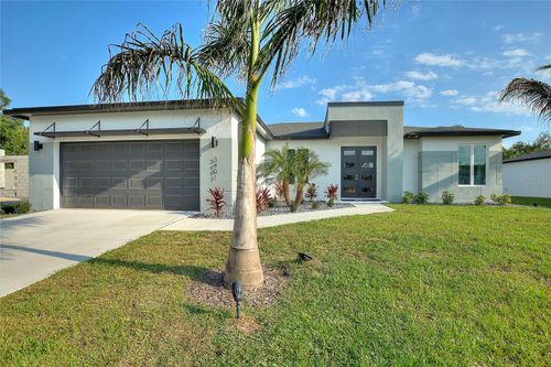 24419 Sw Kingsway Cir, Lake Suzy, FL, 34269-6803 | Card Image