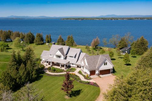 109 W Shore Rd, Grand Isle, VT, 05458-2100 | Card Image