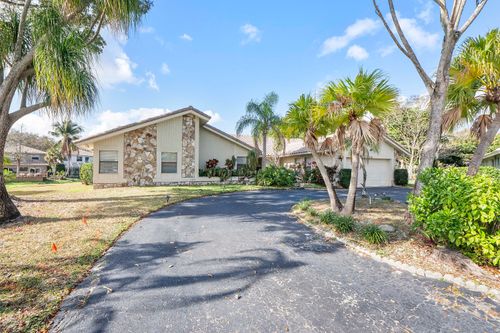 1300 Nw 97th Ter, Coral Springs, FL, 33071-5948 | Card Image