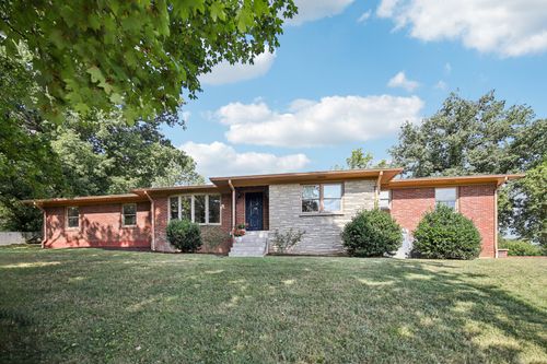 4028 Sussex Dr, Nashville, TN, 37207-1637 | Card Image