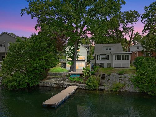 49 Bay View Dr, Shrewsbury, MA, 01545-4507 | Card Image