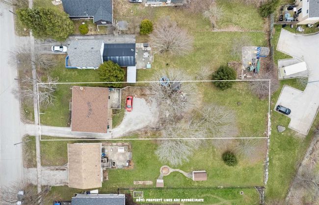 41 Simcoe St, House other with 3 bedrooms, 2 bathrooms and 3 parking in Orillia ON | Image 24