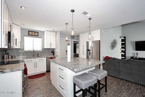 13818 N 43rd St, Phoenix, AZ, 85032-5850 | Card Image