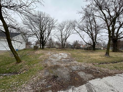 705 S Rollins St, CENTRALIA, MO, 65240 | Card Image