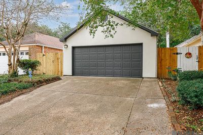 1811 Stonegate Ct, House other with 2 bedrooms, 2 bathrooms and null parking in Baton Rouge LA | Image 3