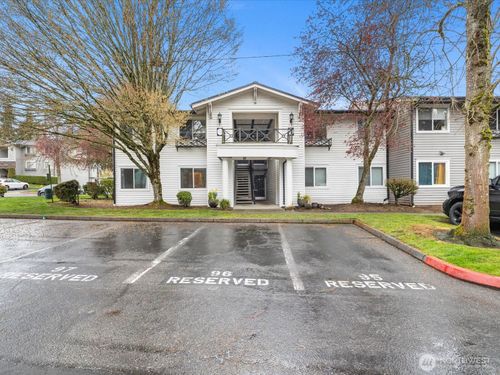 apt-g101-15415 35th Ave W, Lynnwood, WA, 98087-8424 | Card Image