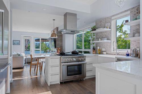 3101 E Kent Ave N, Vancouver, BC, V5S4Y1 | Card Image