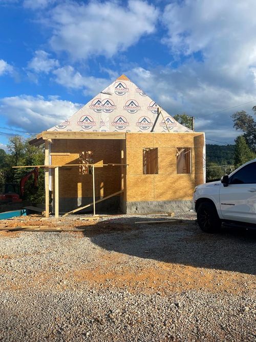 120 Frazier Rd, Livingston, TN, 38570-8104 | Card Image