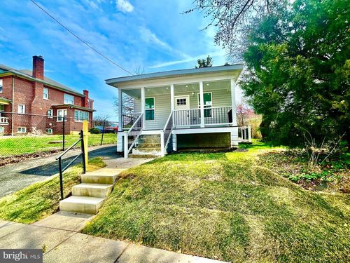 4341 Southern Ave, CAPITOL HEIGHTS, MD, 20743-5640 | Card Image