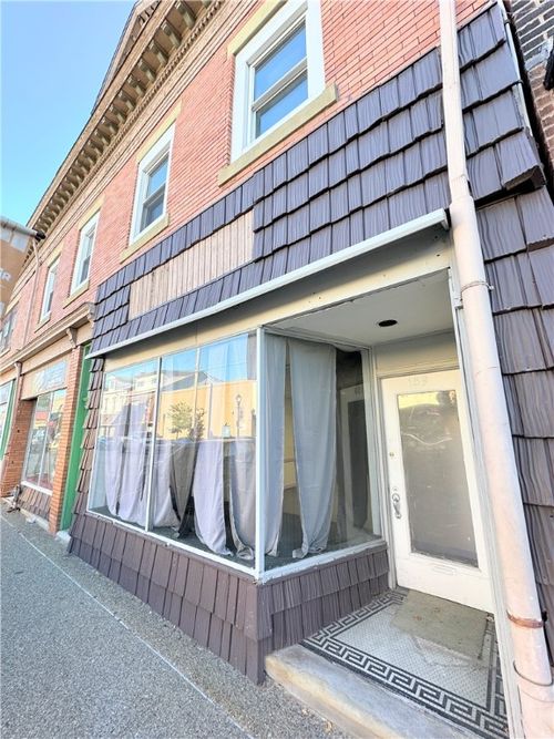 139 Brownsville Rd, Mt Oliver, PA, 15210-2113 | Card Image