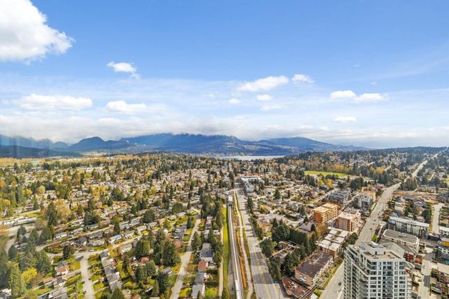 567 Clarke Road, Condo with 1 bedrooms, 0 bathrooms and 1 parking in Coquitlam BC | Image 26