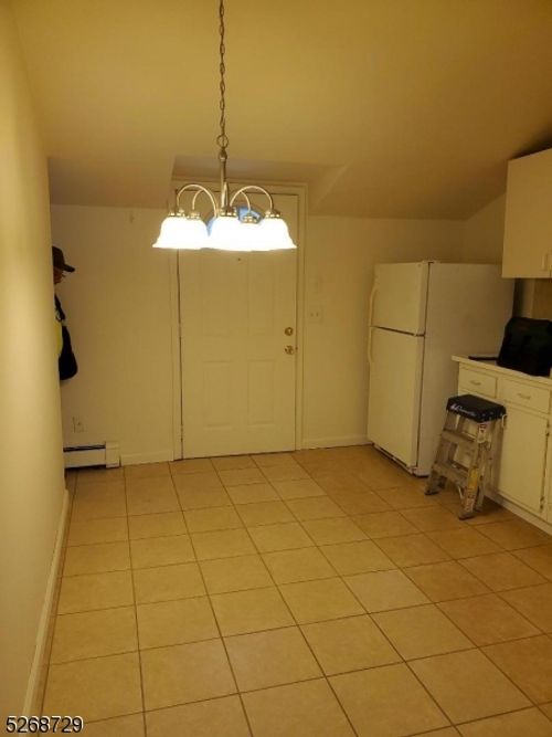 34 Little Pond Rd, Wayne, NJ, 07470-3432 | Card Image