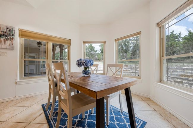 Dining area | Image 8