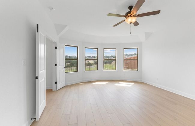 6517 Apache Plum Ln, House other with 3 bedrooms, 2 bathrooms and null parking in Spicewood TX | Image 8