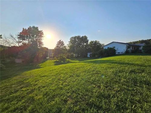 1324 Sunset Dr, Saint Charles, MN, 55972-1639 | Card Image
