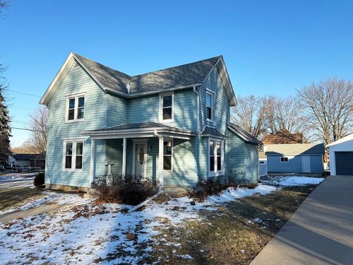 303 E Pearl St, LANARK, IL, 61046-1324 | Card Image