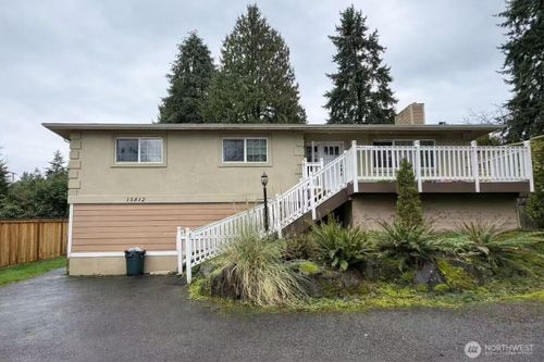15812 Juanita Drive Ne, Kenmore, WA, 98028 | Card Image