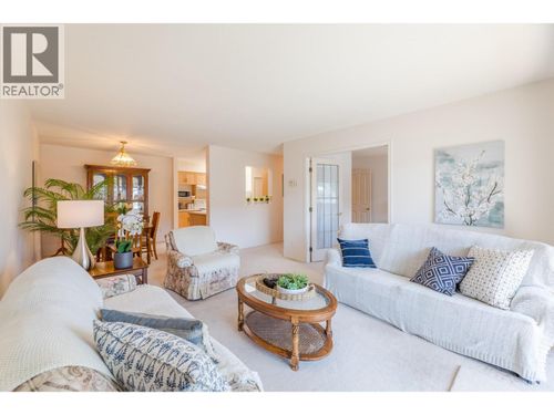 305-8905 Pineo Crt, Summerland, BC, V0H1Z5 | Card Image